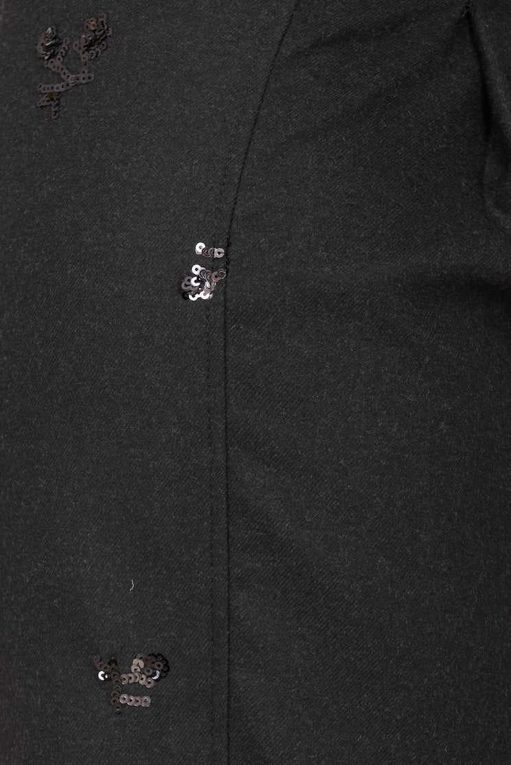 Completo paillettes elegante con inserto brillante