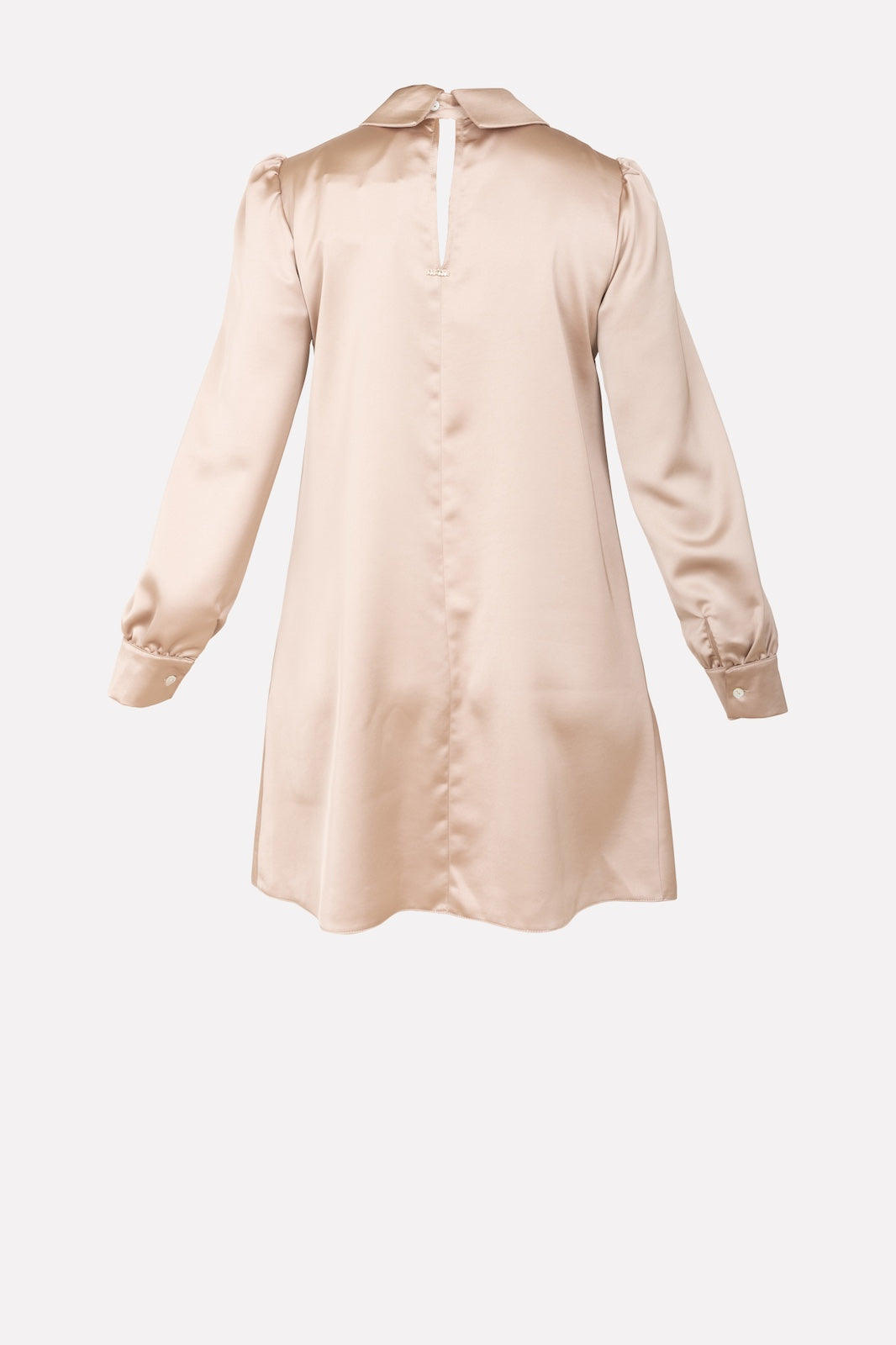 Abito con accessorio N0-nà elegante e versatile per ogni occasione