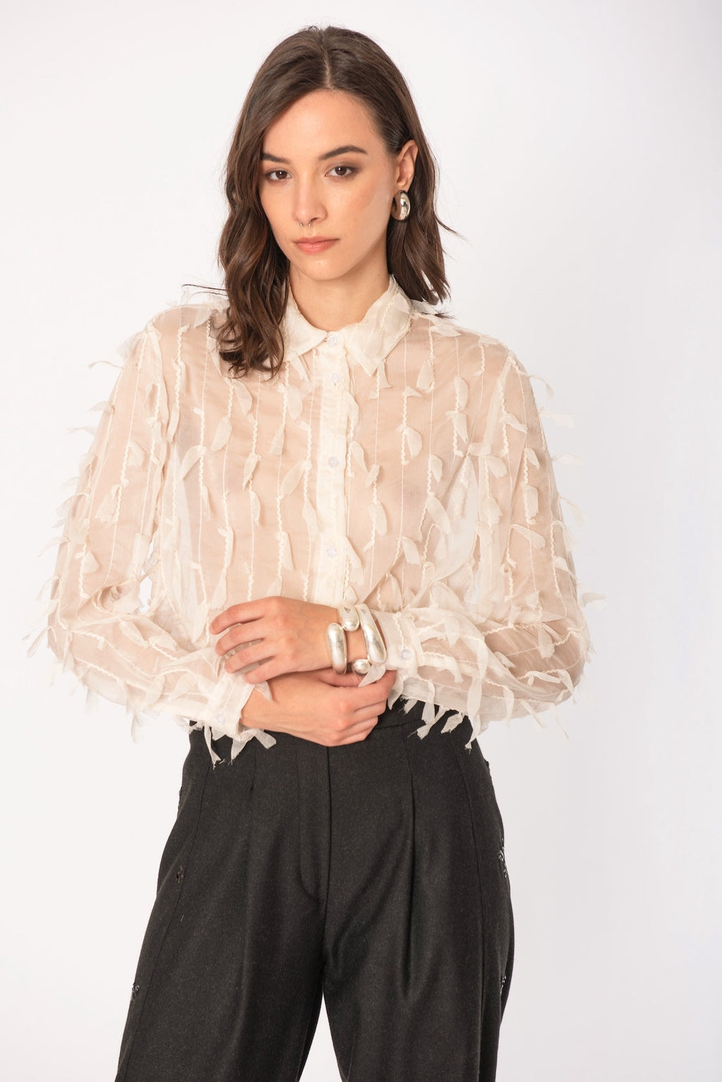 Camicia Frangie No-nà: Eleganza e Stile Unico per Ogni Occasione