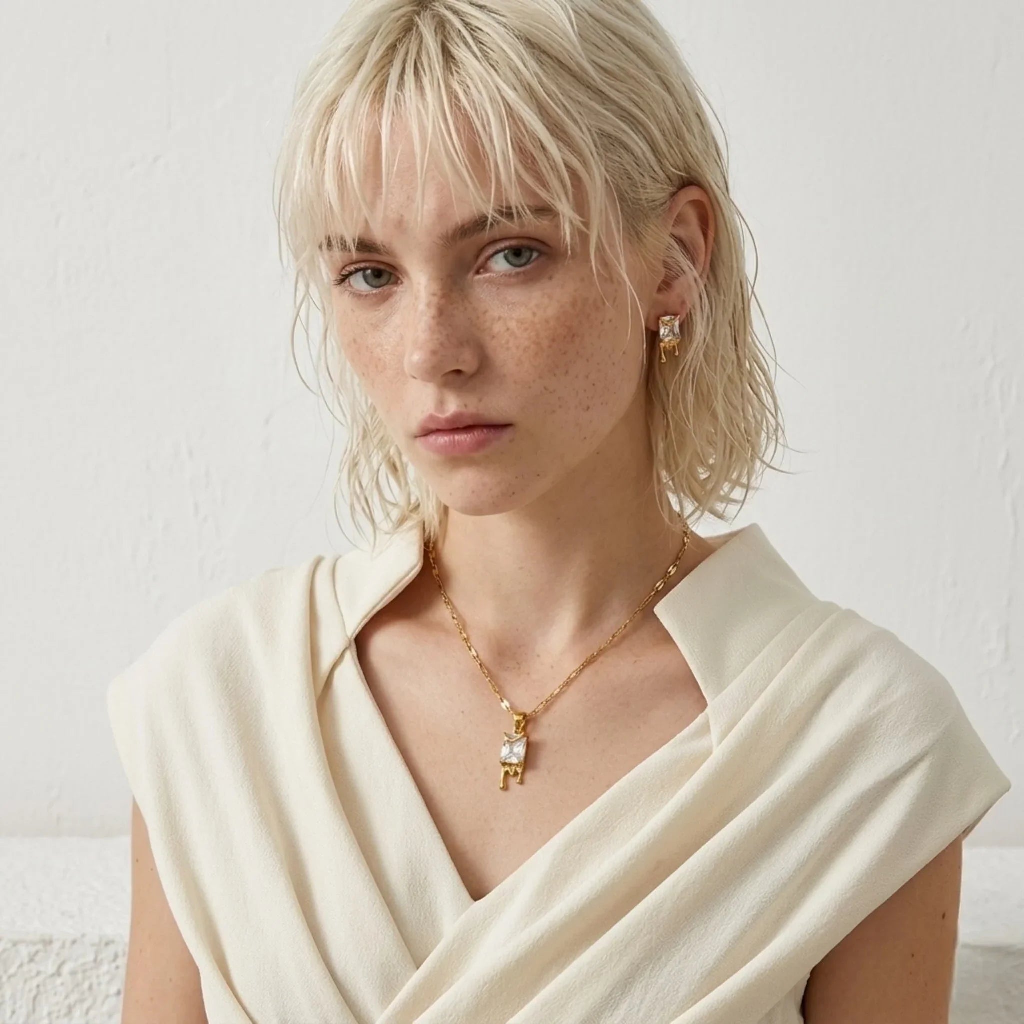 Tiara Necklace