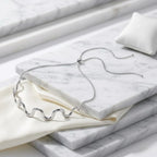 Mila Choker