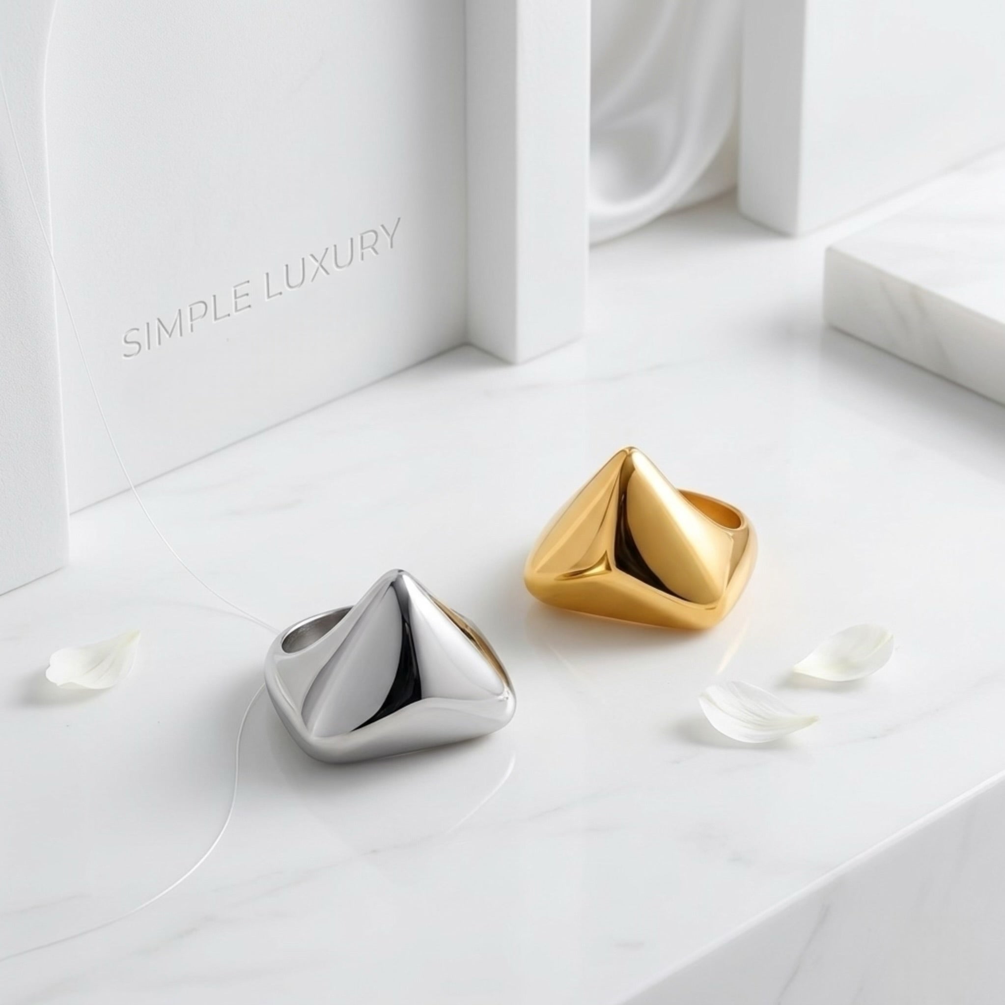 Renia Ring