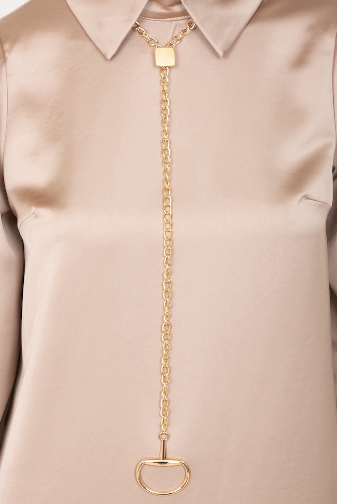 Abito con accessorio N0-nà elegante e versatile per ogni occasione