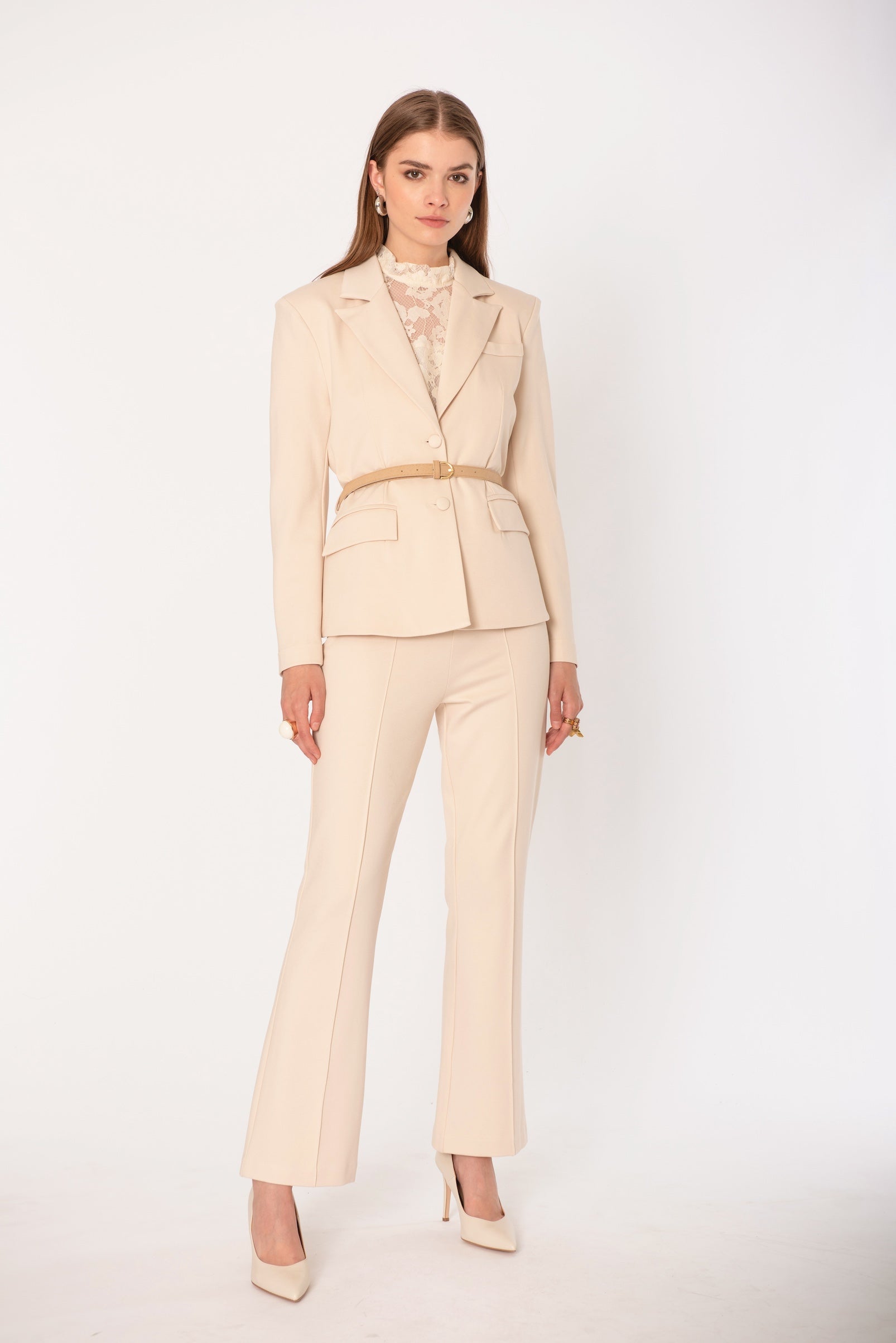 Taillier con cintura elegante per ogni occasione