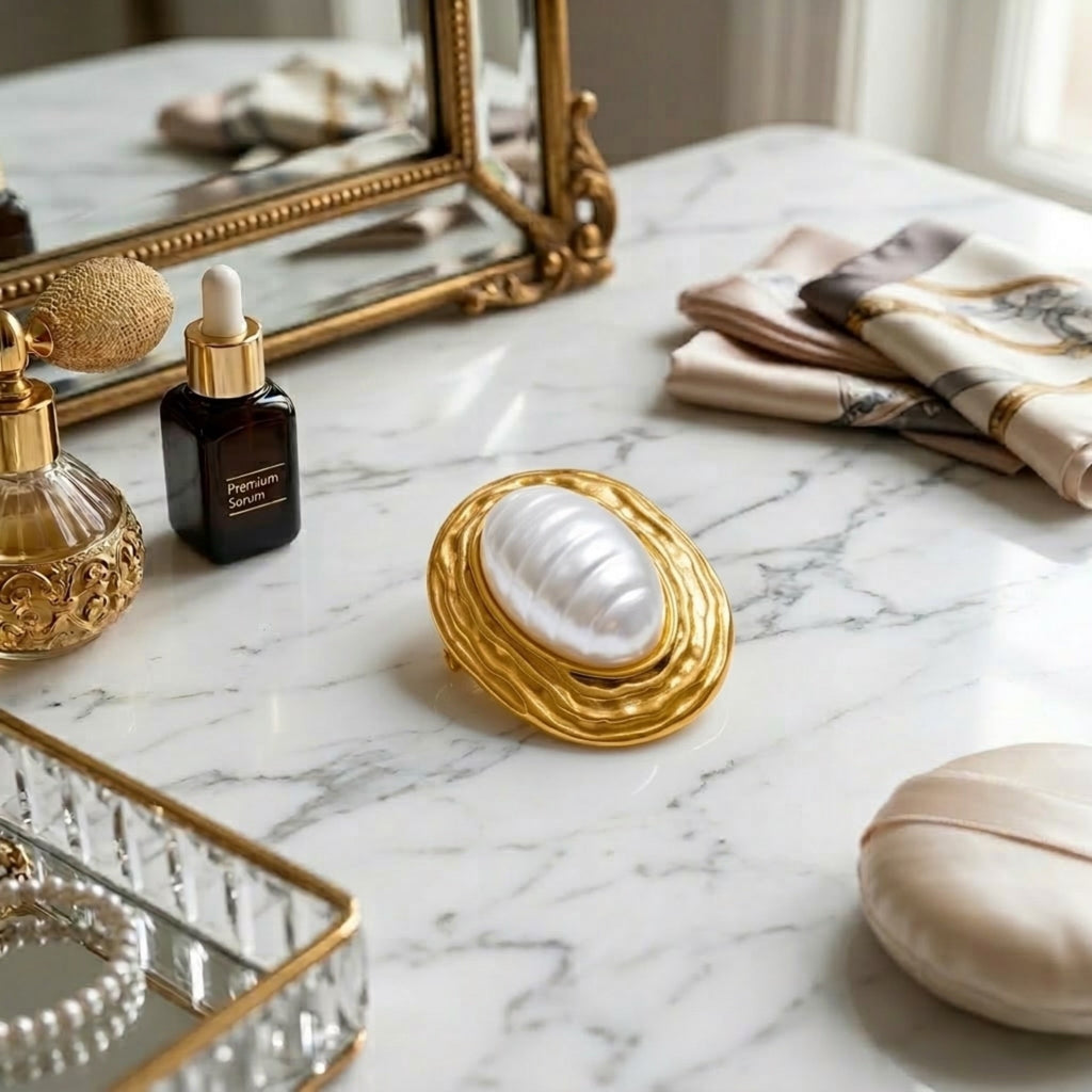Everly Brooch