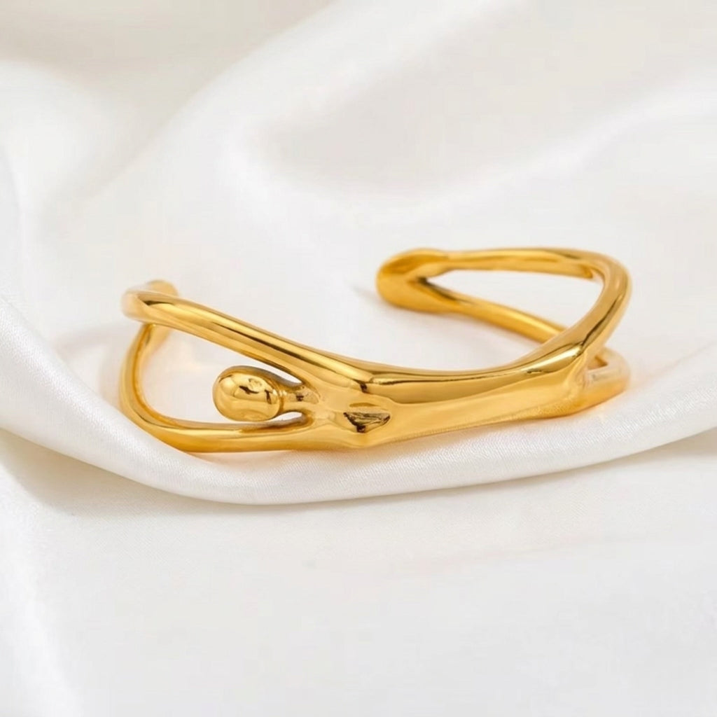 Devika Slim Bracelet