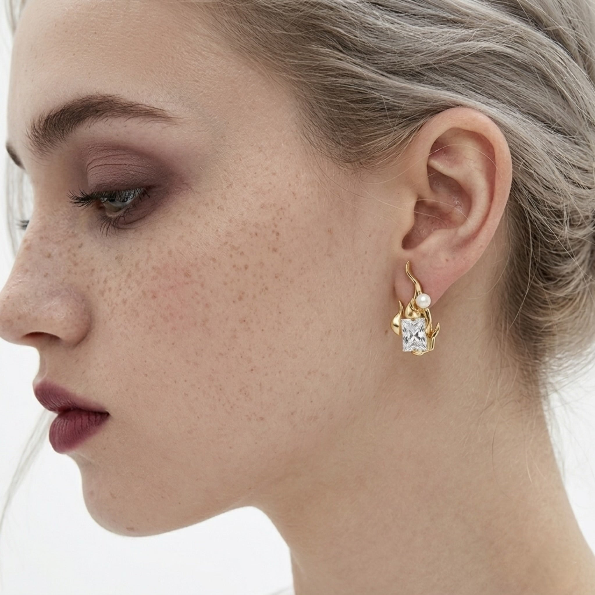 Nikola Earrings