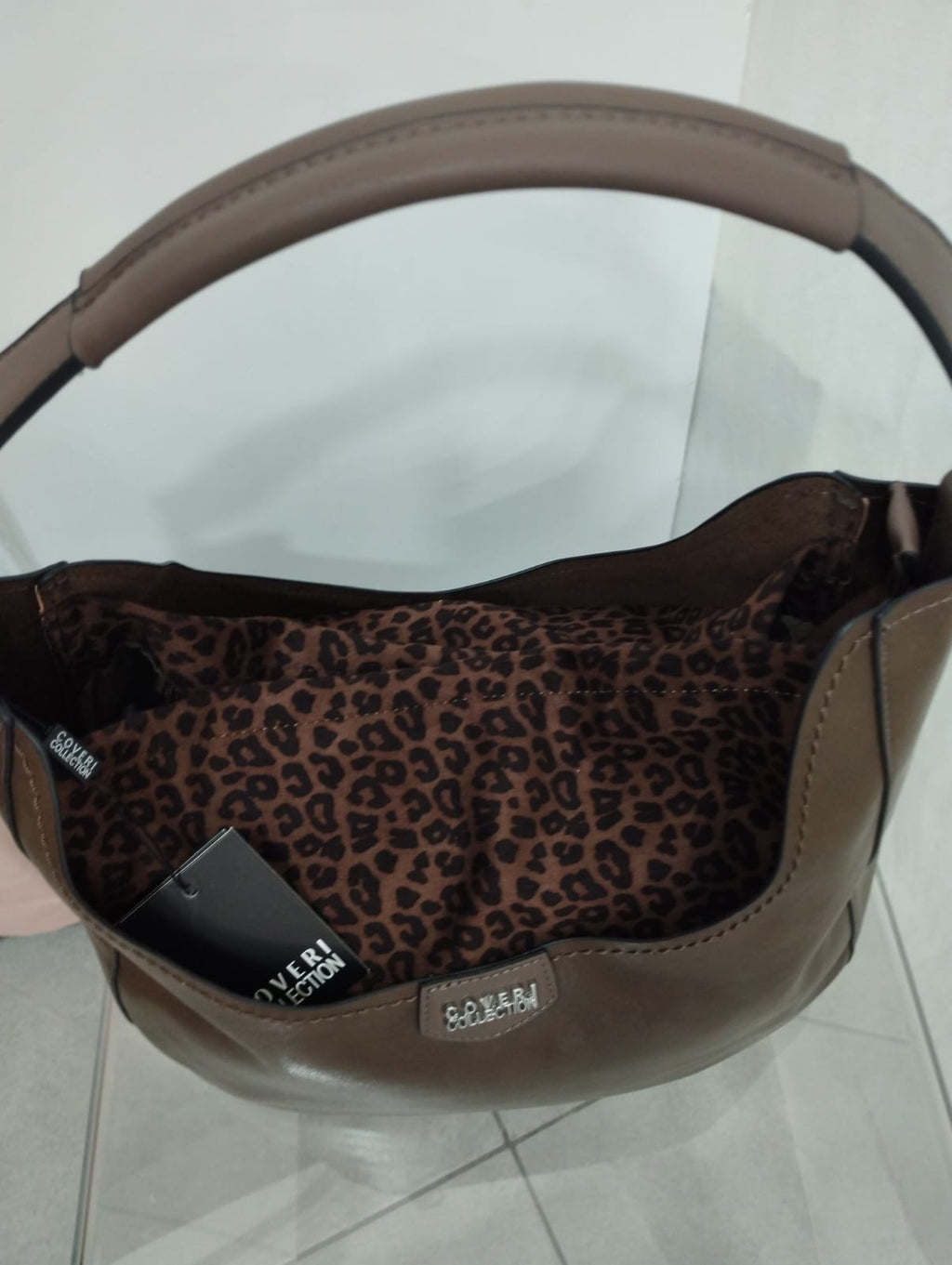 Borsa a spalla moda elegante e versatile per ogni occasione
