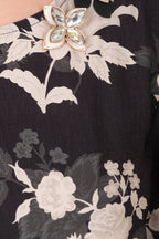 Abito con Rose e Cintura Elegante per Ogni Occasione