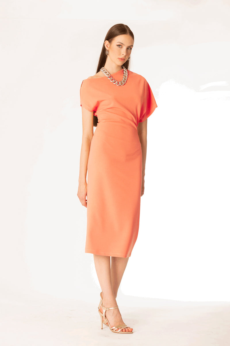 Abito scollo asimmetrico elegante per ogni occasione