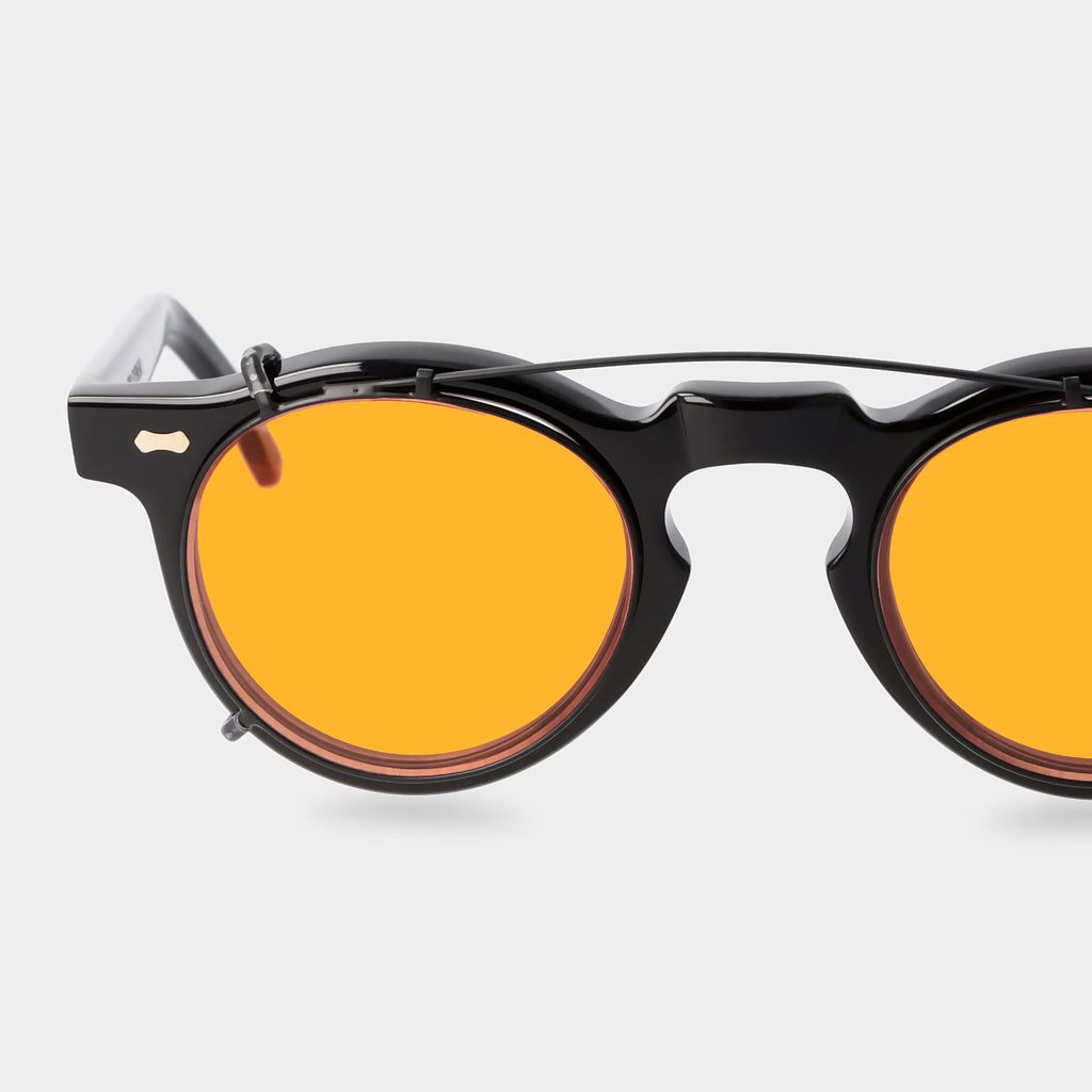 Welt Eco Black | Clip Orange